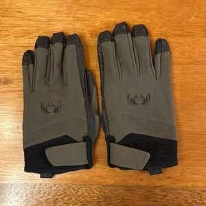 Kuiu Attack Gloves